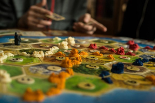 depositphotos-32057331-stock-photo-strategy-board-game.jpg