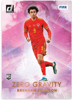 FIFA Donruss sběratelské karty Zero Gravity Brennan Johnson